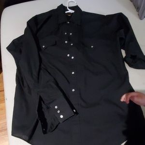 Western longslive black shirt